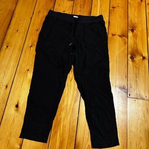 Women’s LL BEAN Hiking Pants! New!